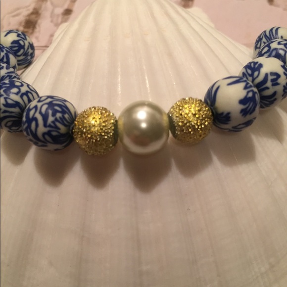 Blue China Elastic Bracelet - Picture 4 of 4